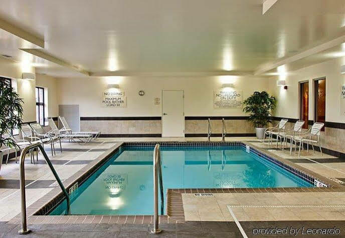 Hotel Fairfield & At Notre Dame